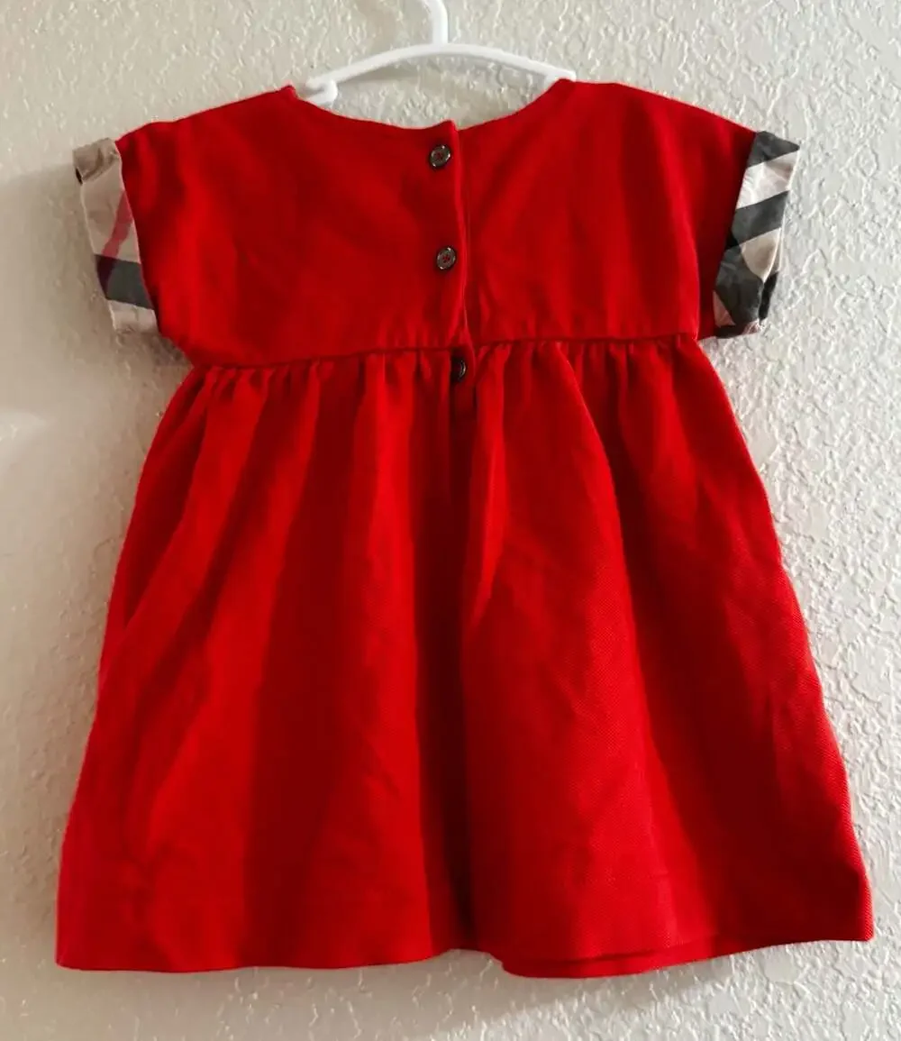 Burberry pre owned